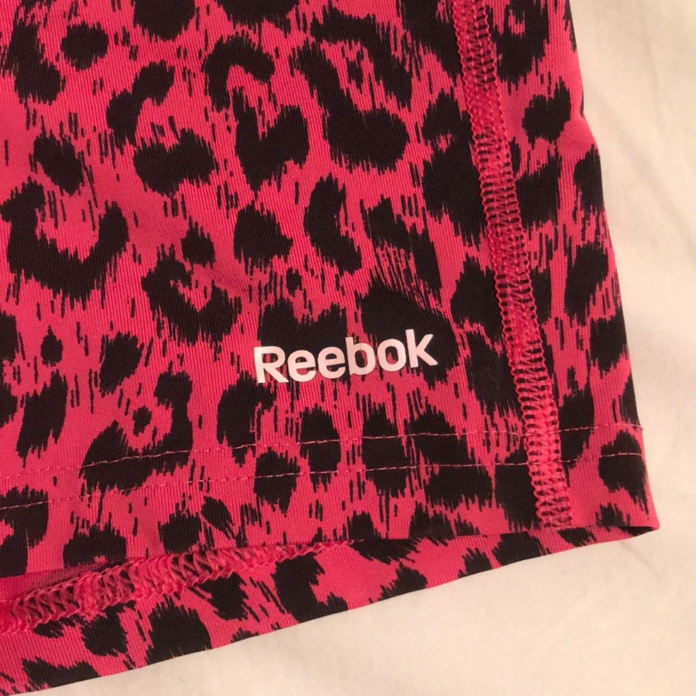 Patterned Reebok spandex shorts - Picture 2 of 4